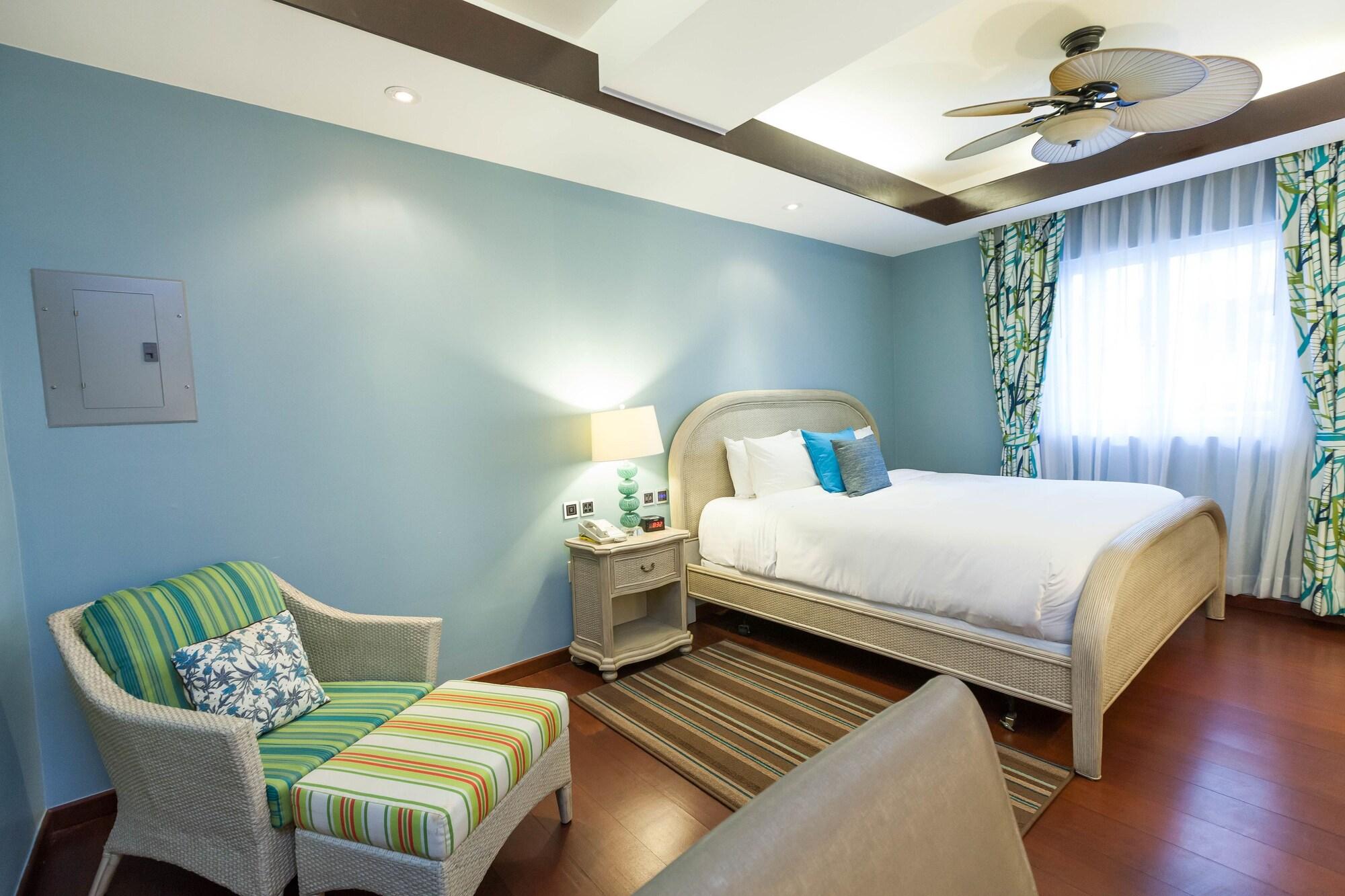Surfrider Resort Hotel Saipan Buitenkant foto